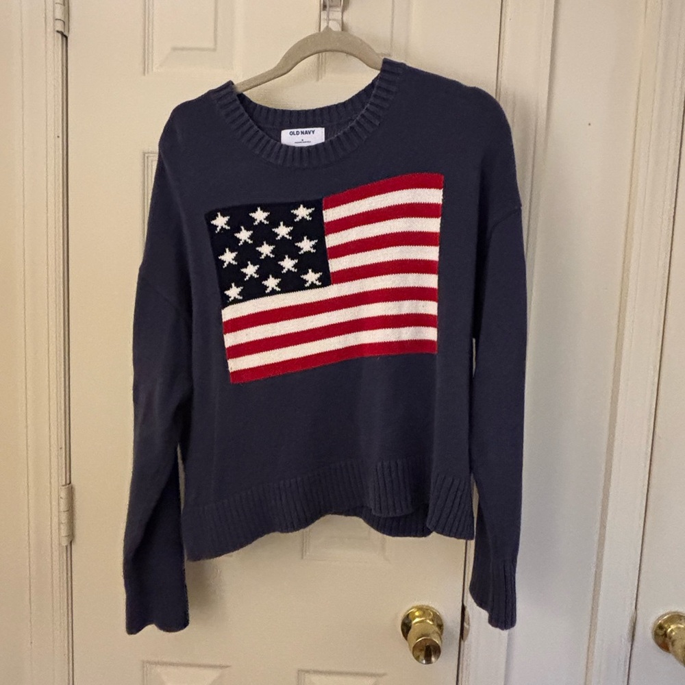Old Navy Women's Navy Sweater with American Flag Design